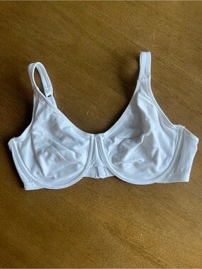 NWOT Classic White Underwire Cotton Bra - Women Intimates